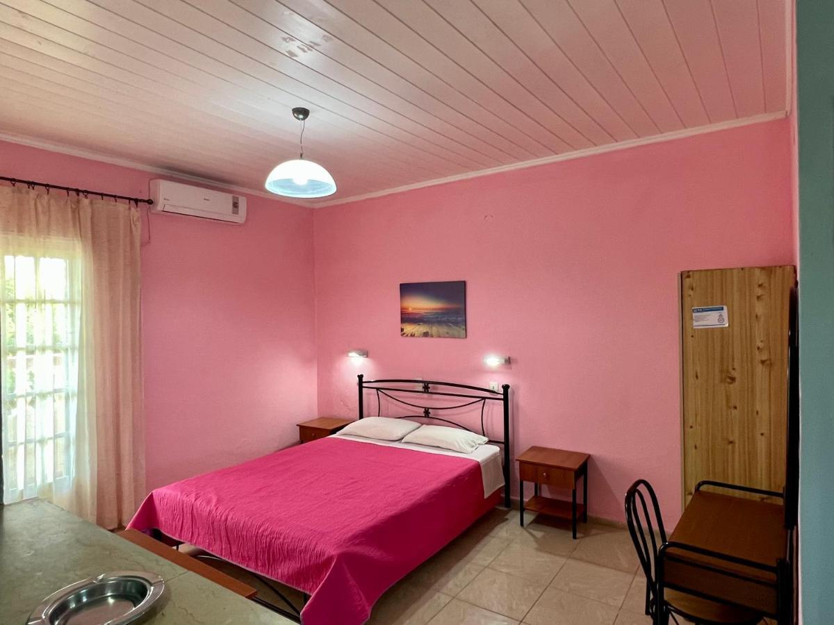 Elena Pool Aparthotel Agios Georgios  Exterior foto
